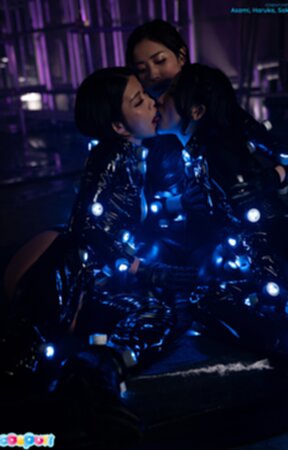 Asami Kondo and Haruka Suzuno playing with dildo with Saki Kawanami